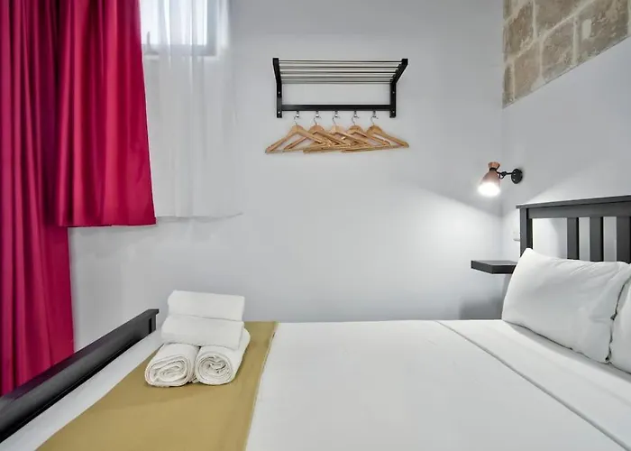 Old 2 By Vallettastay Apartment